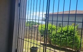 Self Catering. Walking Distance To Beach.